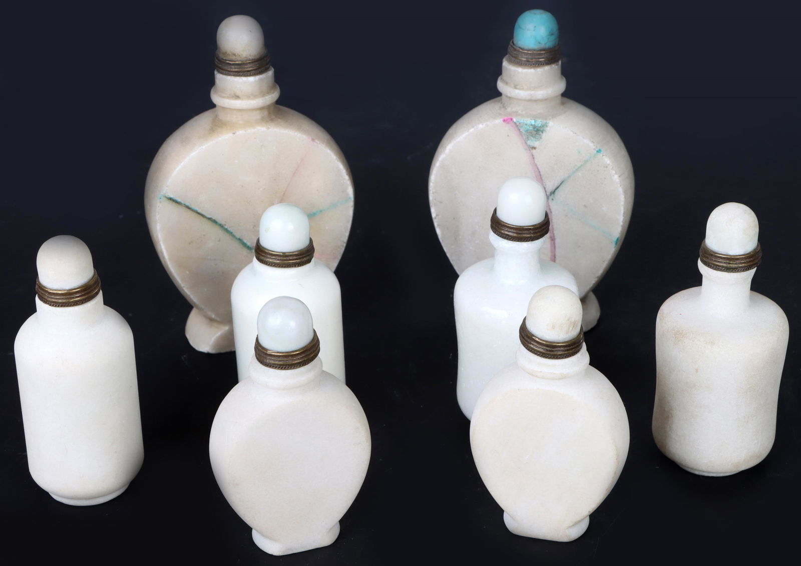 ANTIQUE CHINESE WHITE QUARTZ SNUFF BOTTLES -(8) (1 of 3)