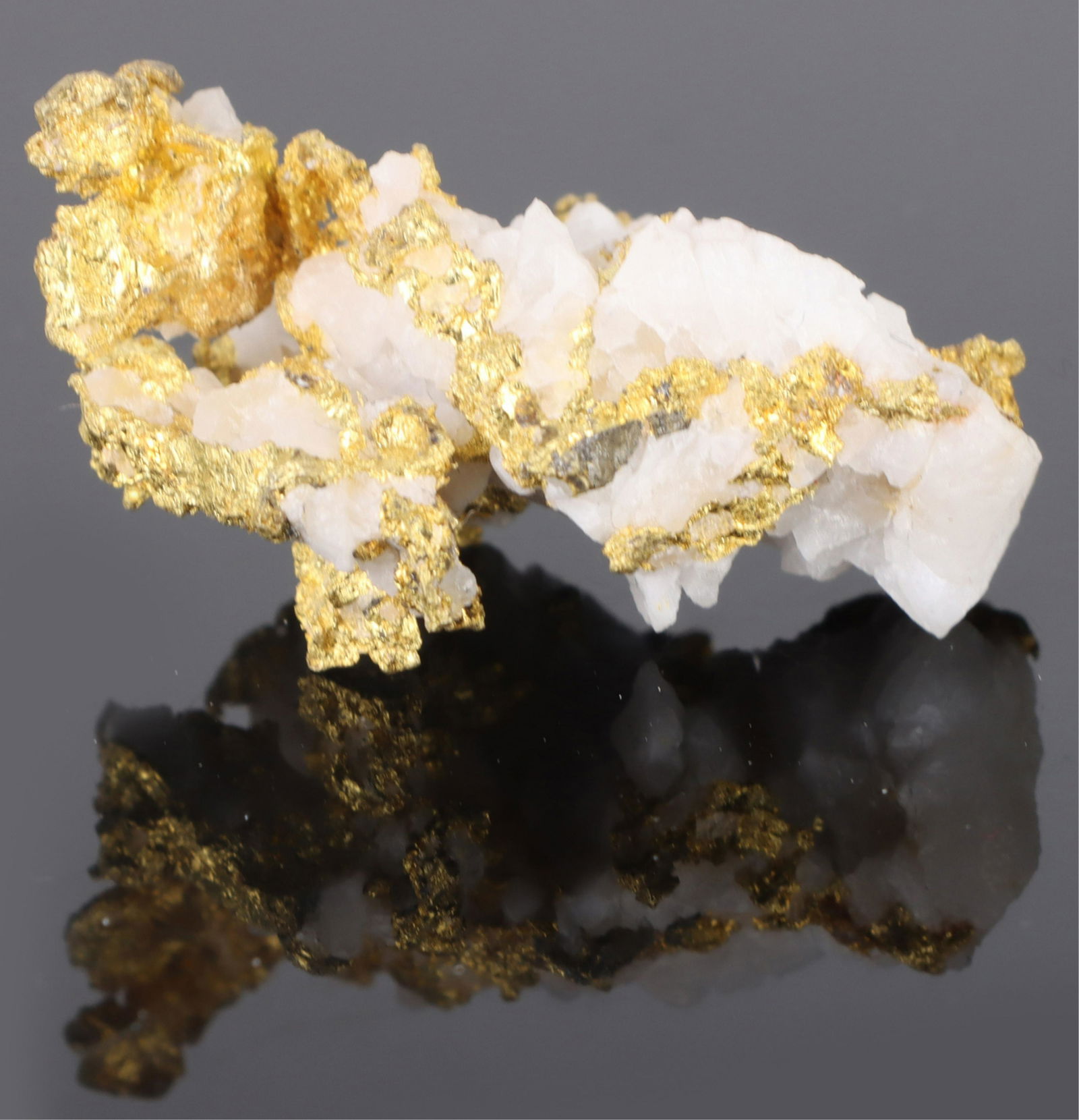 22K GOLD NATURAL QUARTZ MATRIX NUGGET - 17.6 GRAMS (1 of 3)