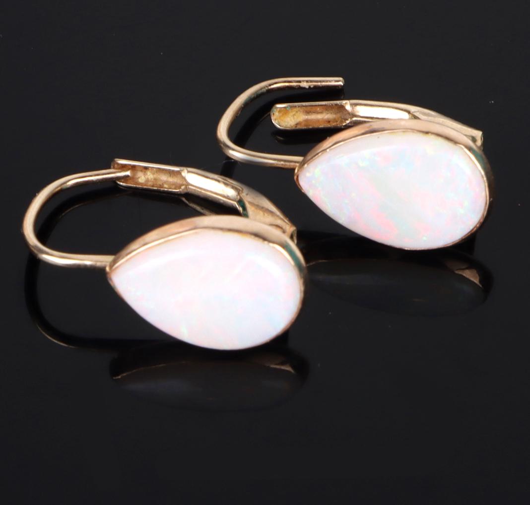 14K YELLOW GOLD WHITE OPAL LADIES EARRINGS (1 of 3)