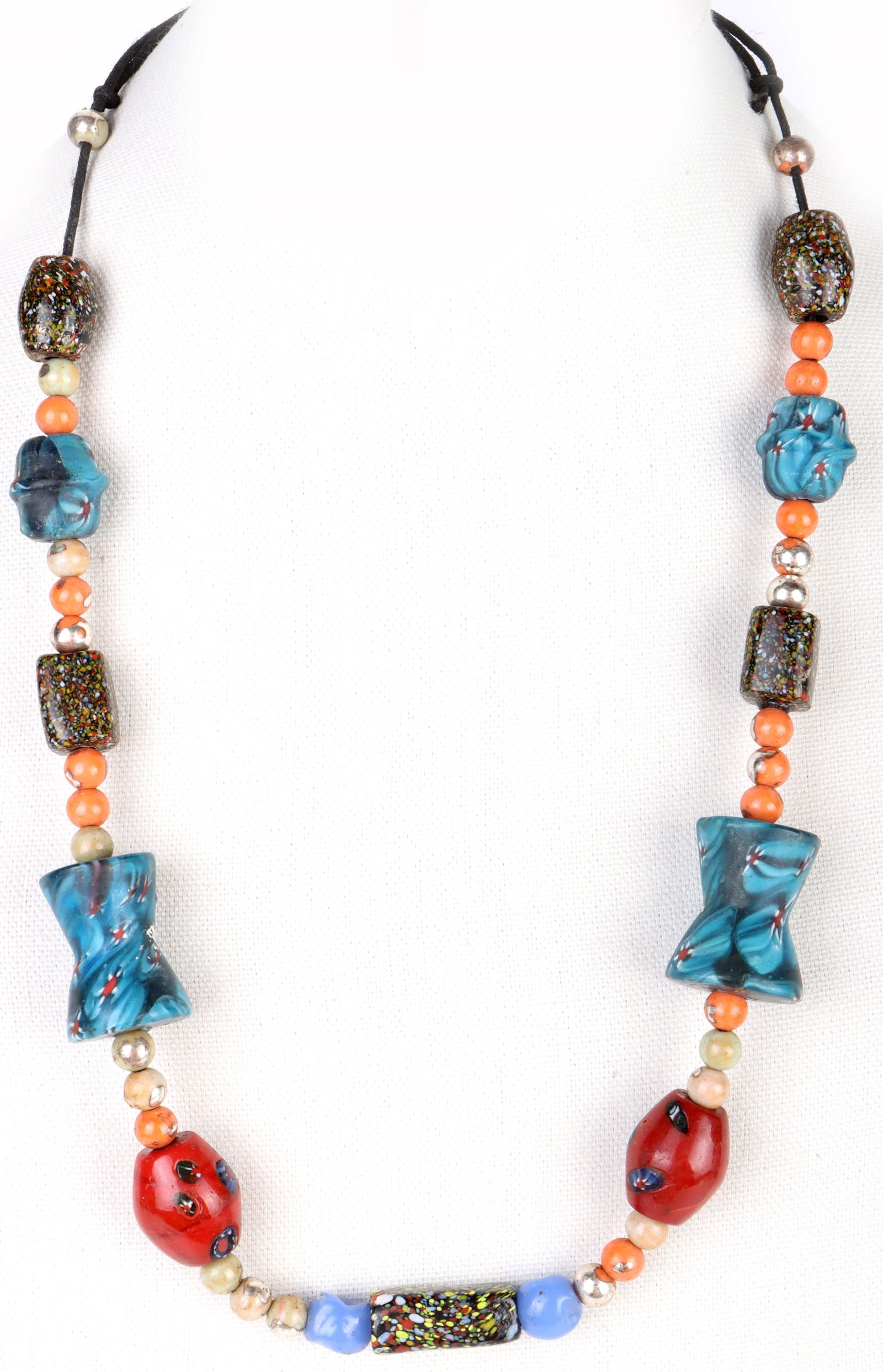 HANDMADE NAVAJO SOUTHWEST CLAY BEADED NECKLACE (1 of 4)