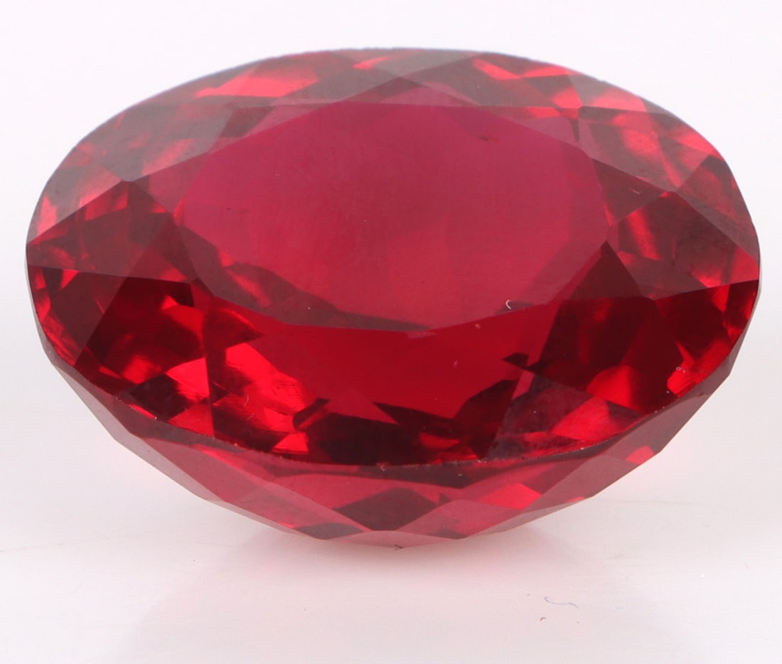 44.40CT GENUINE LOOSE RED OVAL RUBY (1 of 3)