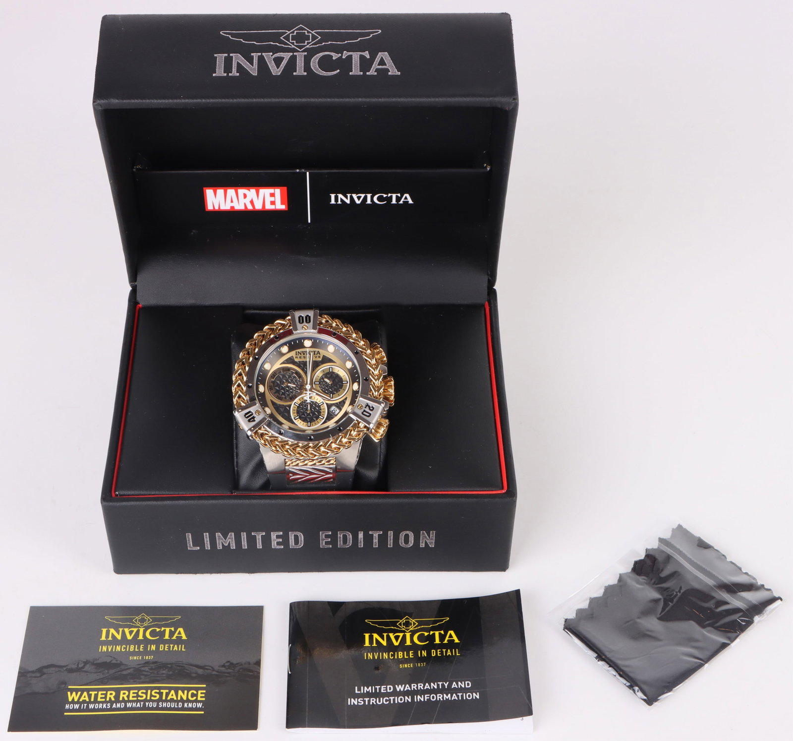 MARVEL INVICTA HURCULES MEN'S LMTD EDITION WATCH: 171204 MARVEL INVICTA HURCULES MEN'S LMTD EDITION WATCH Marvel Invicta Reserve Hercules men's limited edition wristwatch. Model No. 33152. Comes with original box and accessories. Stainless steel Wris