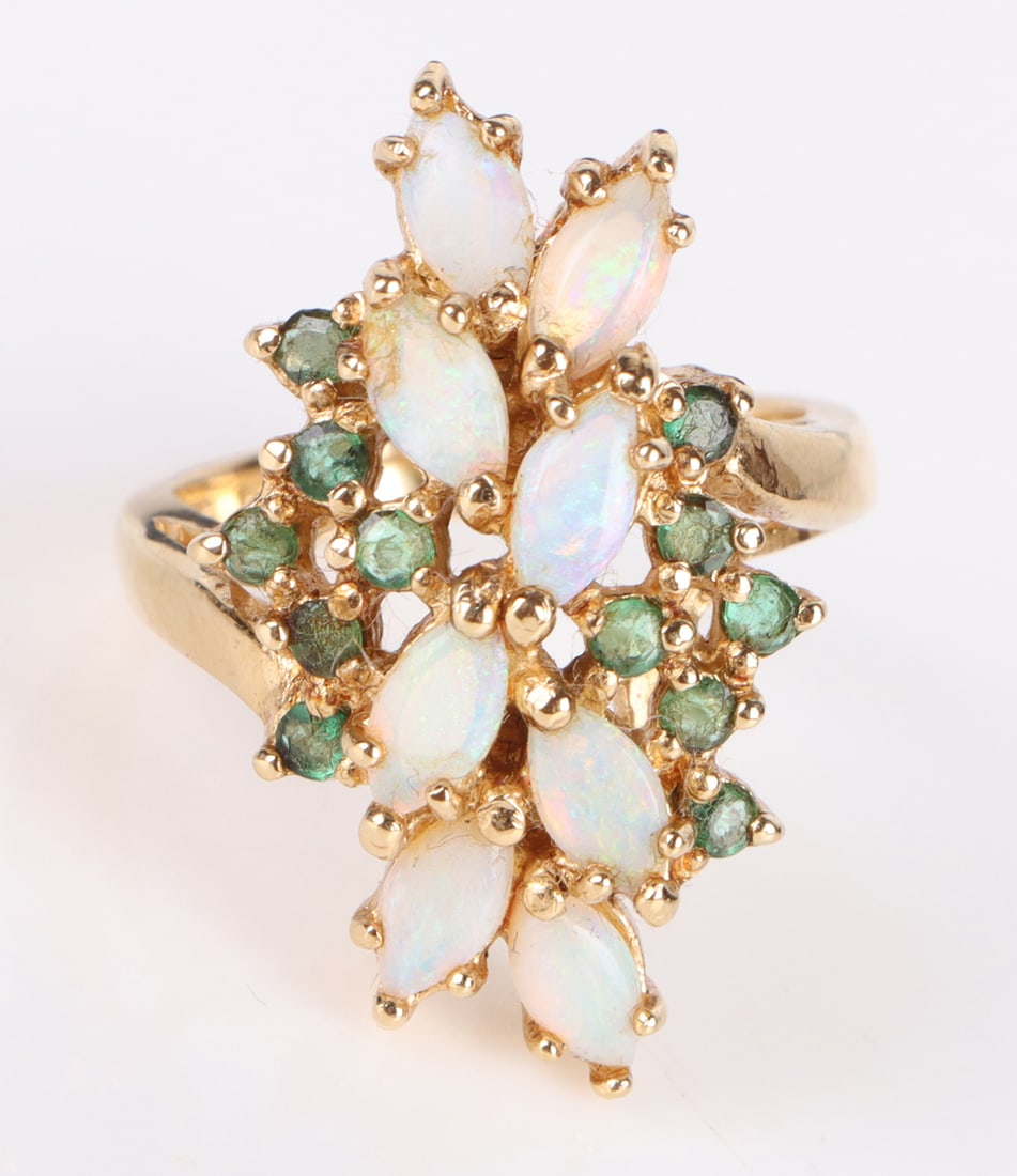 STERLING SILVER OPAL & PERIDOT LADIES RING (1 of 3)