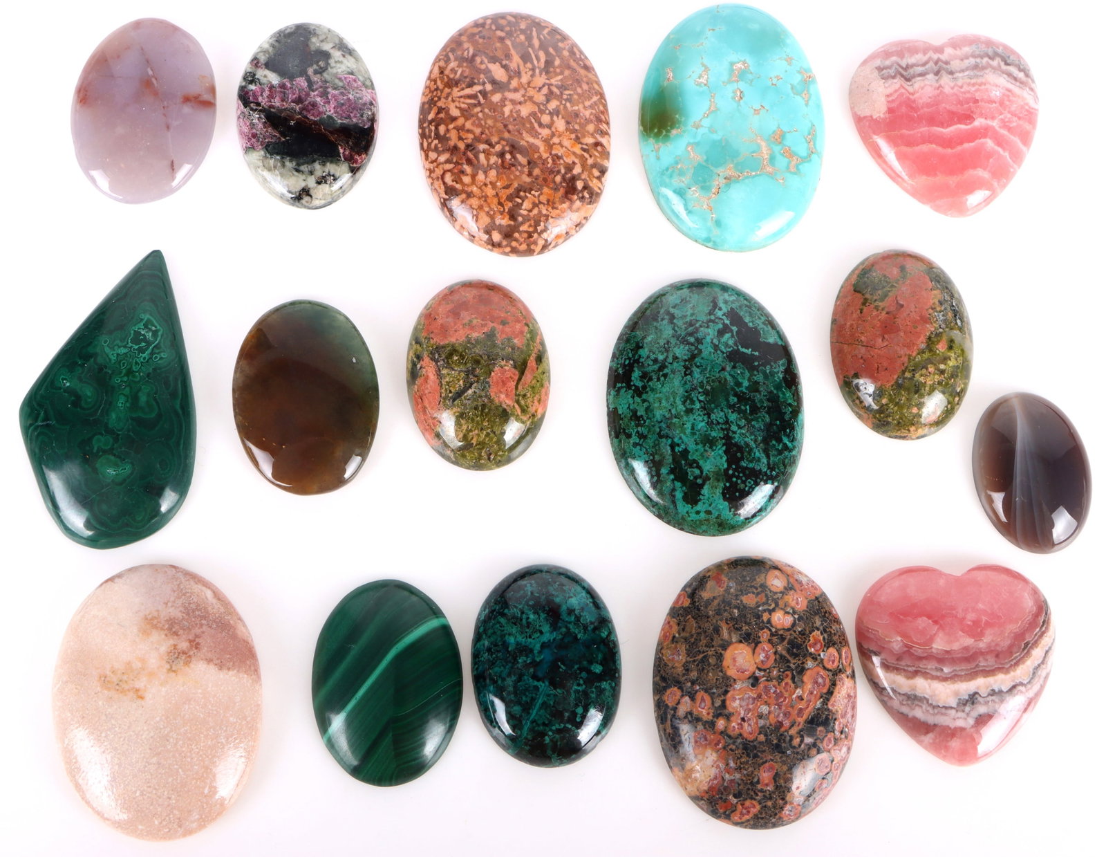 767.0CTW GENUINE CABOCHON POLISHED STONES: 174144 767.0CTW GENUINE CABOCHON POLISHED STONES 767.0CTW genuine cabochon polished stones to include agate, malachite, turquoise, amethyst, and more. Stone Type: AssortedWeight: 153.4 Grams Size: Var