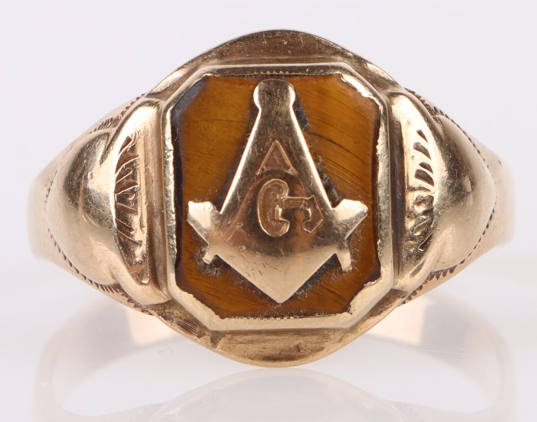 14K YELLOW GOLD MEN'S MASONIC RING (1 of 4)