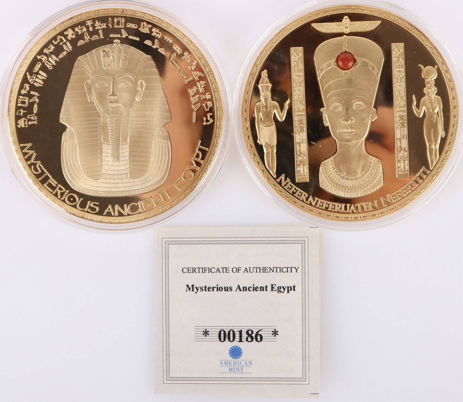 2015 NEFERTITI MYSTERIOUS ANCIENT EGYPT MEDALS (1 of 4)