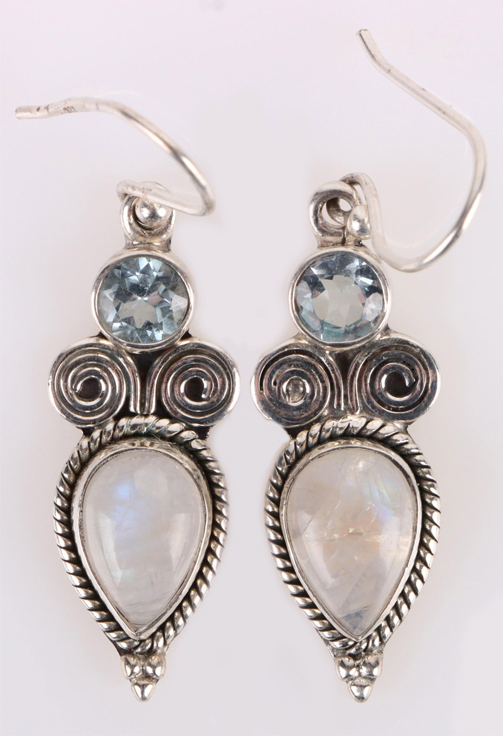 MOONSTONE & TOPAZ STERLING SILVER LADIES EARRINGS (1 of 2)