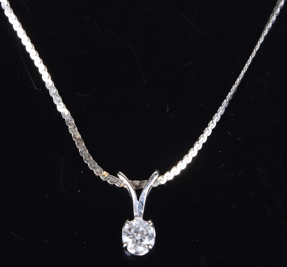 14K WHITE GOLD DIAMOND LADIES NECKLACE (1 of 4)