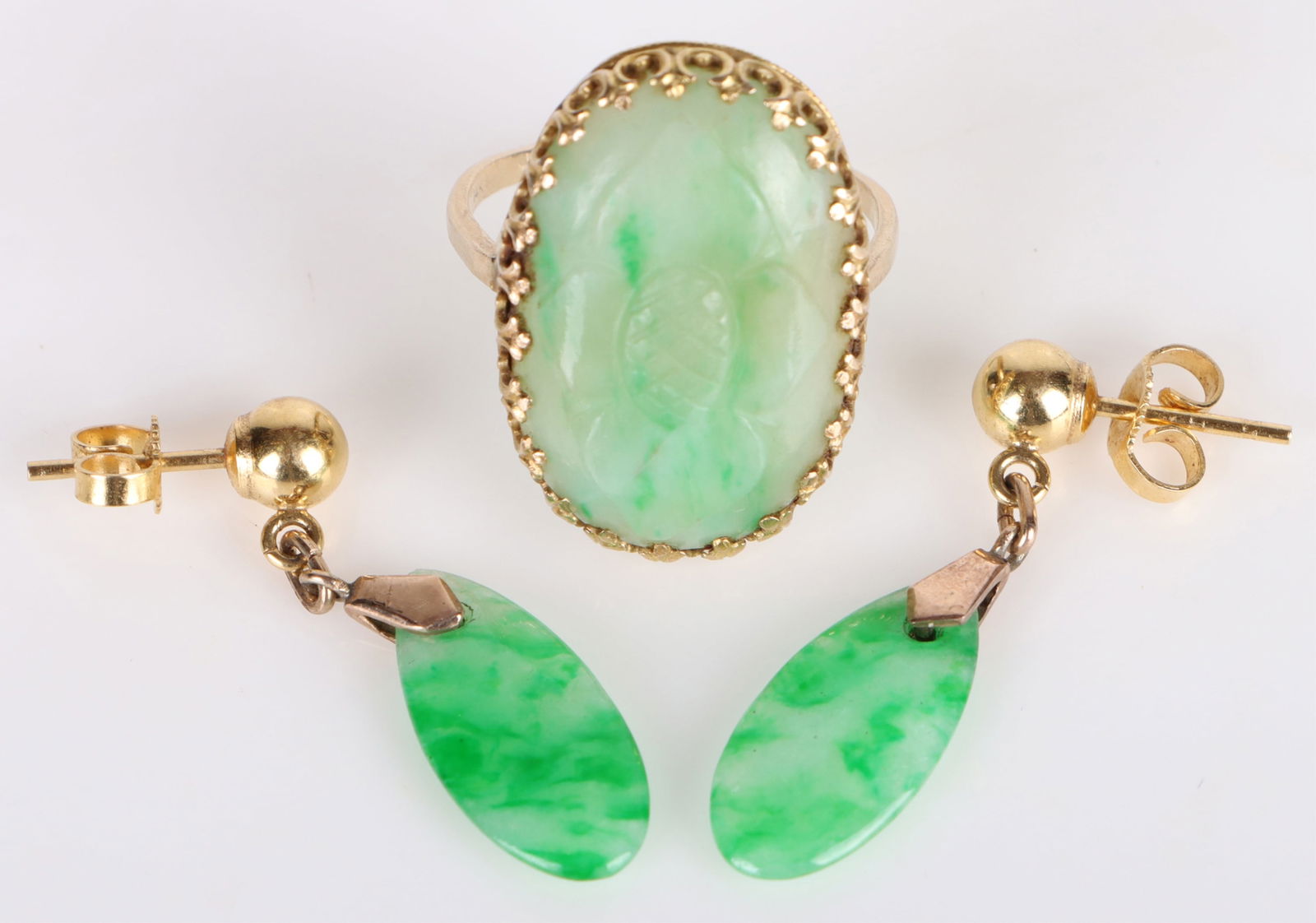 14K YELLOW GOLD LADIES JADE RING & EARRINGS (1 of 4)