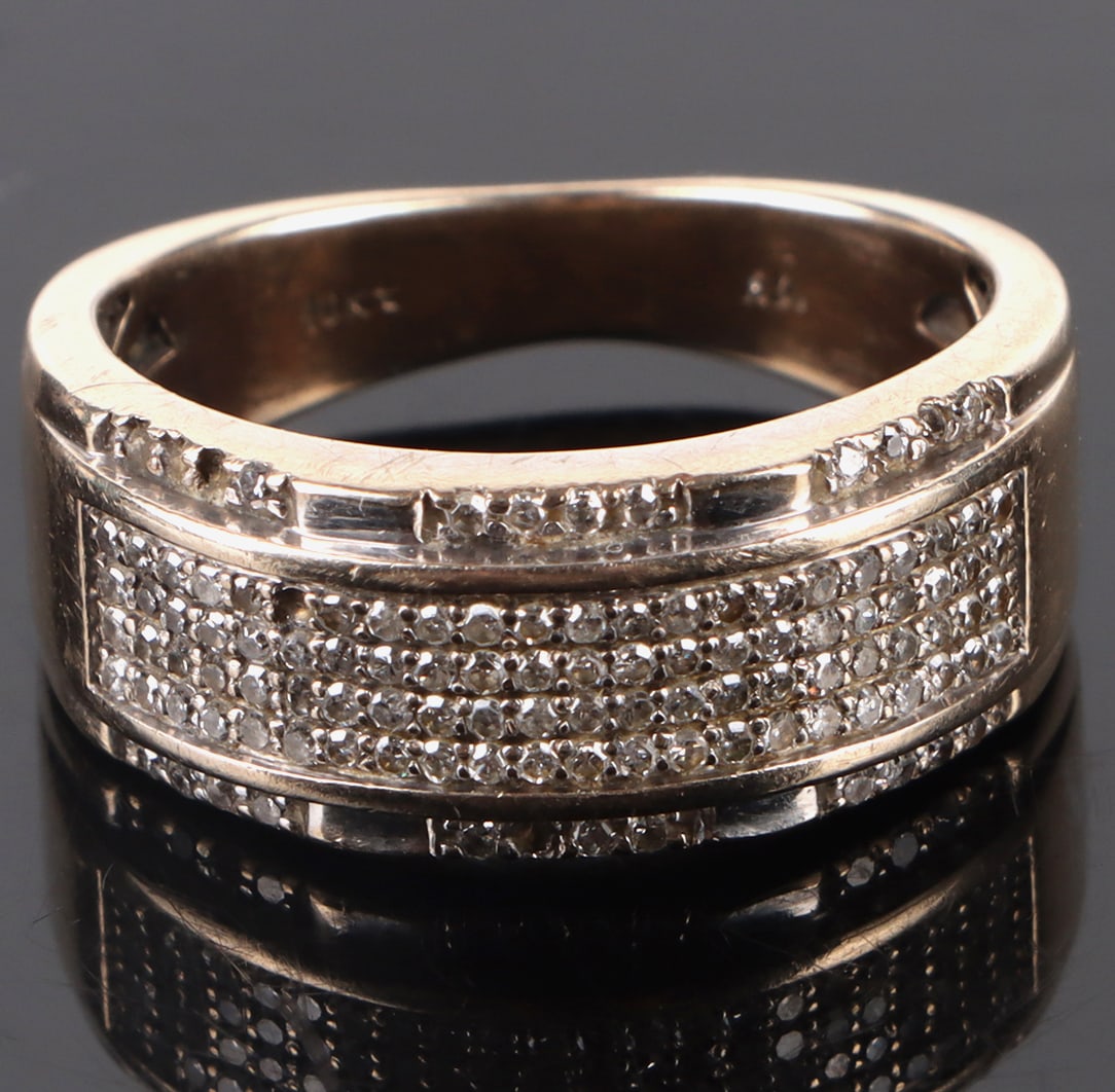 0.52 CTW DIAMOND 10K WHITE GOLD MEN'S RING (1 of 3)