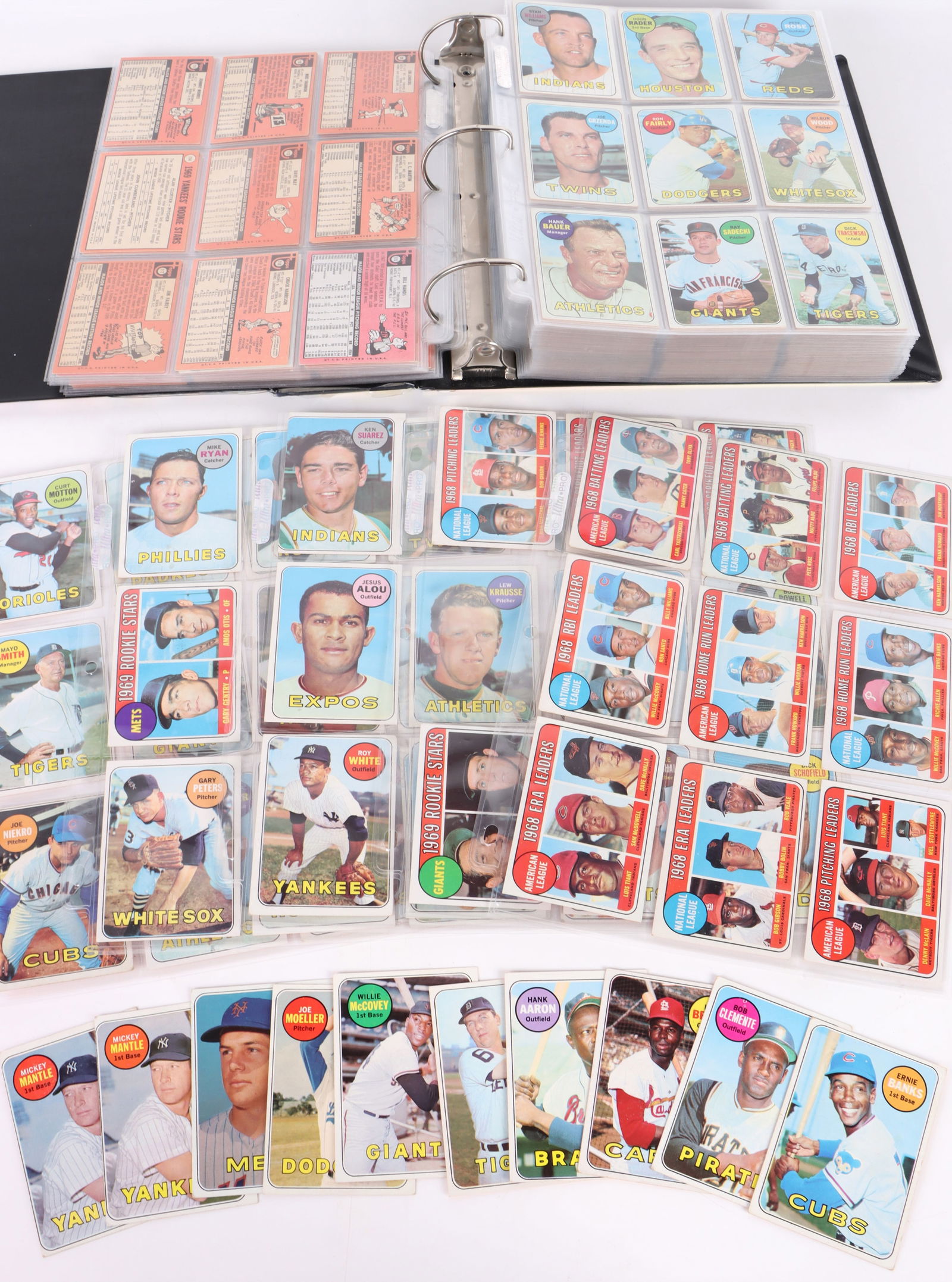 1969 TOPPS NEAR COMPLETE BASEBALL SET (644/664) (1 of 5)