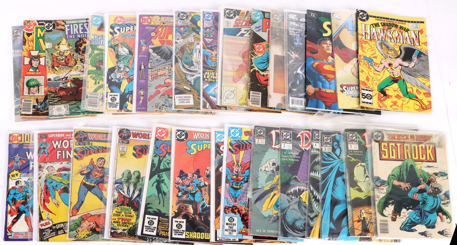 DC COLLECTIBLE ASSSORTED COMIC BOOKS - (33) (1 of 5)