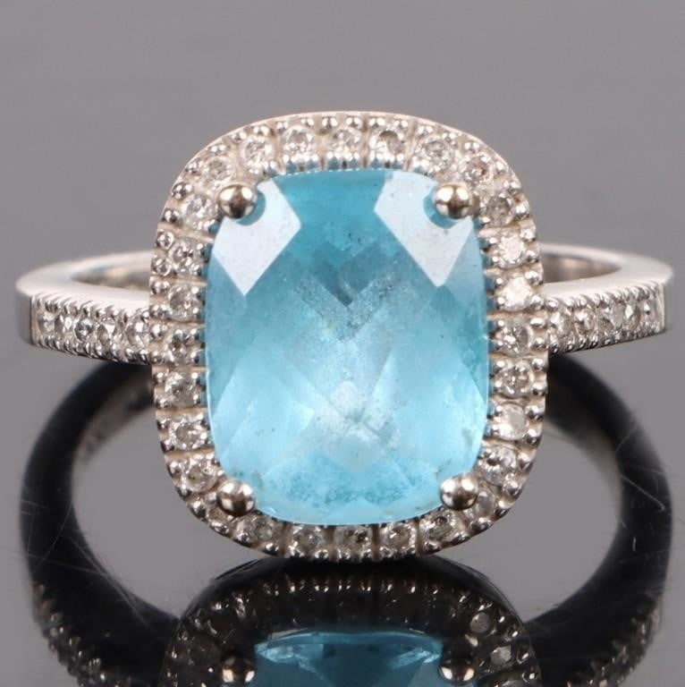 TOPAZ CENTERSTONE & DIAMOND 10KT WHITE GOLD RING (1 of 3)