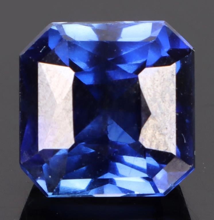 10 CT LOOSE EMERALD CUT BLUE SAPPHIRE GEMSTONE (1 of 4)