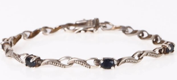 BLUE SAPPHIRE STERLING SILVER LADIES BRACELET