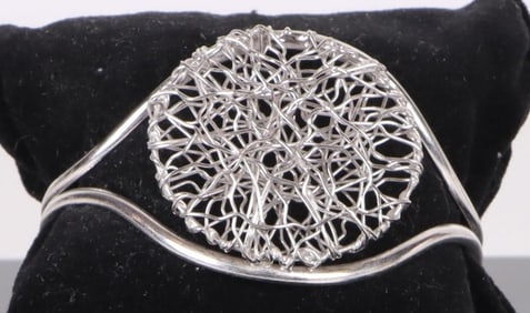 MODERN STERLING SILVER LADIES CUFF BRACELET
