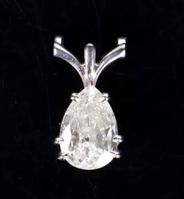 1CT PEAR CUT DIAMOND 18K WHITE GOLD LADIES PENDANT