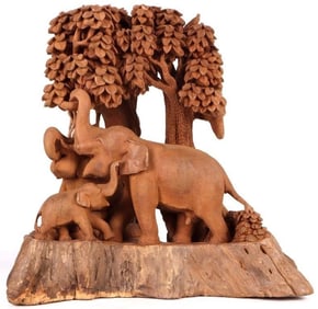 AFRICAN THEMED HANDCARVED WILDLIFE SCENE