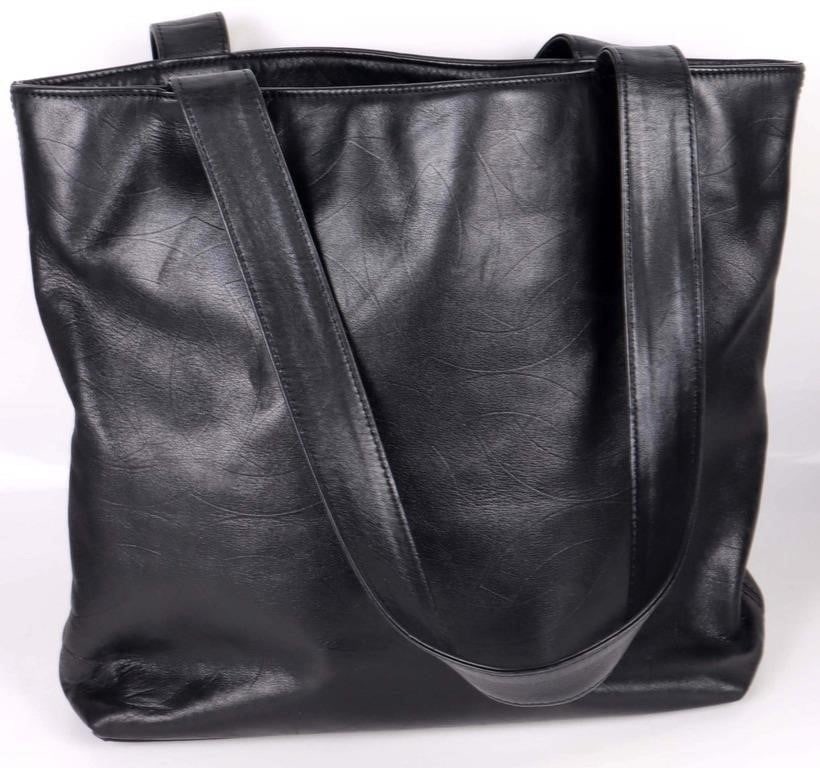 VINTAGE CHANEL BLACK LEATHER SMALL TOTE HANDBAG (1 of 6)
