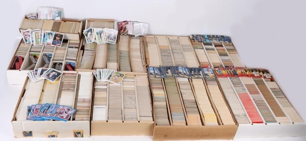 UNSEARCHED COLLECTION OF 2000-80'S BASEBALL CARDS (1 of 11)