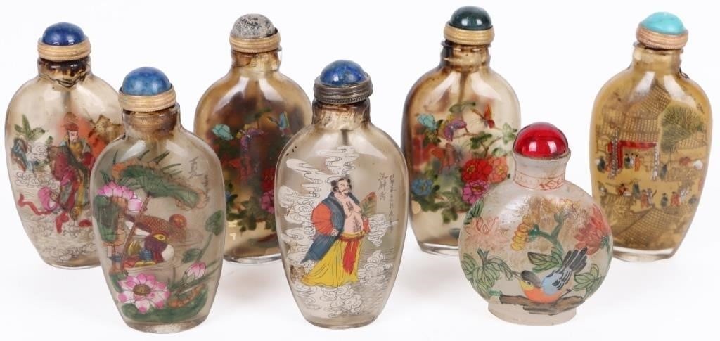 CHINESE HAND-PAINTED GLASS SNUFF BOTTLES (1 of 5)