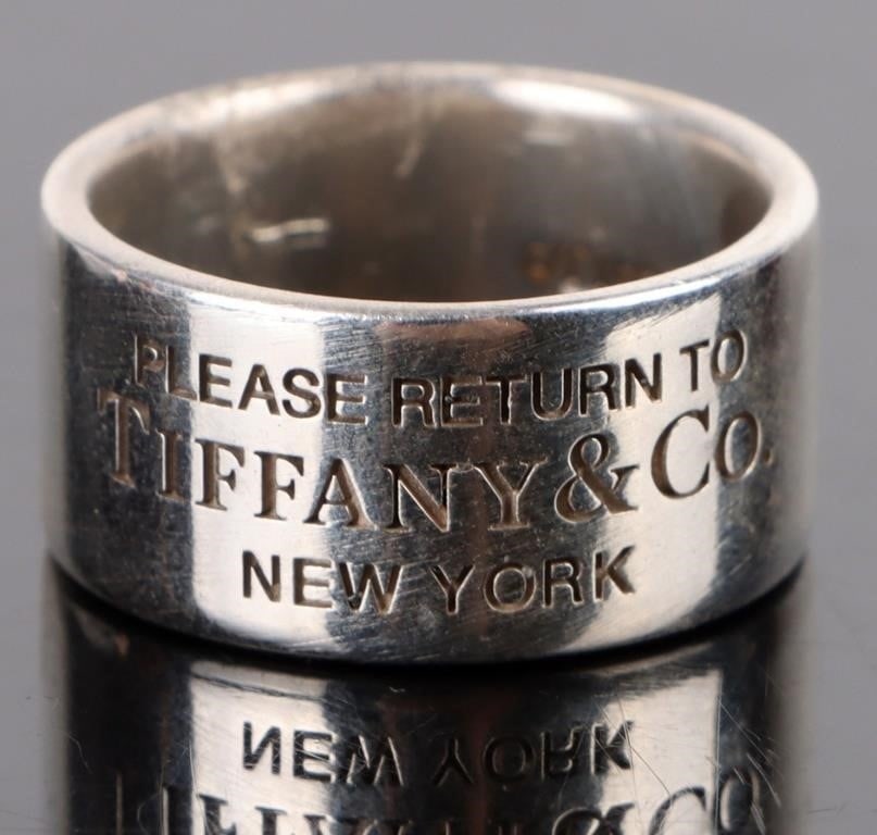 RETURN TO TIFFANY WIDE STERLING SILVER RING (1 of 3)