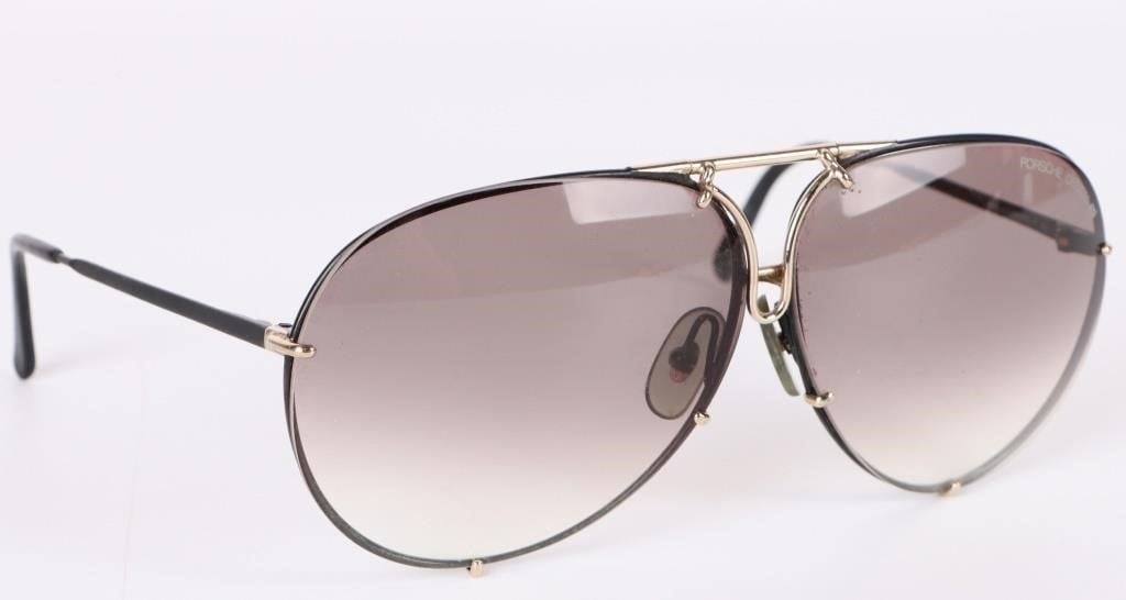 VINTAGE PORCHE DESIGN BY CARRERA AVIATORS 5623: Vintage Porche design by Carrera men's aviators. 5623 97 130 black lenses with case.Size: 5.75" LengthCondition: Very fine.