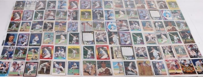 ASSORTED GREG MADDUX CARD SET OF 179