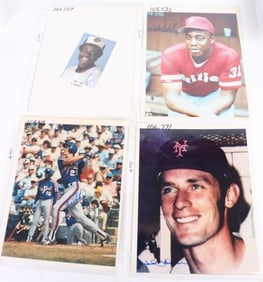 BASEBALL PLAYERS SIGNATURE LOT OF FOUR PLAYERS