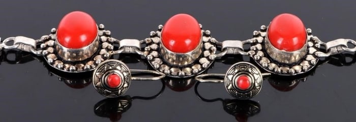 STERLING SILVER RED CORAL BRACELET & EARRINGS