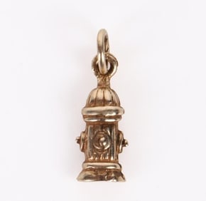 14K YELLOW GOLD FIRE HYDRANT LADIES CHARM