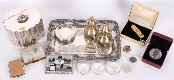 COLLECTIBLE ESTATE LOT OF ASSORTED AUCTION ITEMS