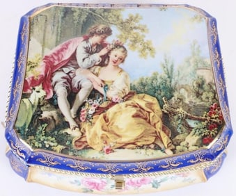 ANDREA BY SEDEK PAINTED PORELAIN MUSIC BOX