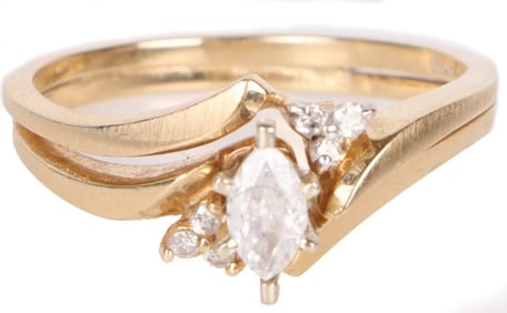 14K YELLOW GOLD MARQUISE DIAMOND LADIES RING
