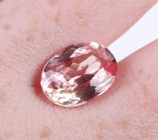 9.35 CT OVAL PEACHY PINK CUT SAPPHIRE LOOSE GEM