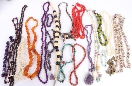 ASSORTED NATURAL GEMSTONE BRACELET/ NECKLACE LOT