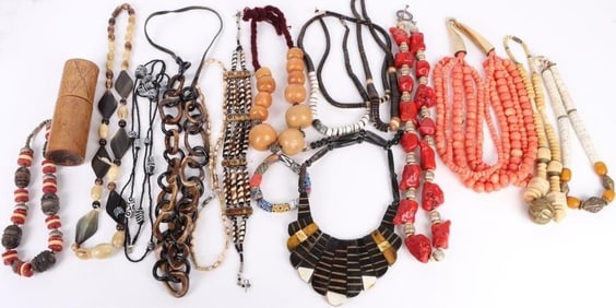 ASSORTED NATURAL WOOD/STONE CARVED JEWELRY LOT