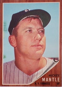 1962 TOPPS SET-BREAK MICKEY MANTLE #200 MID GRADE