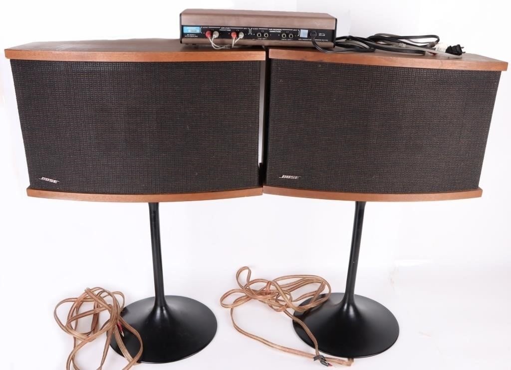 VINTAGE BOSE 901V EQUALIZER SPEAKER PAIR W/ STANDS (1 of 5)