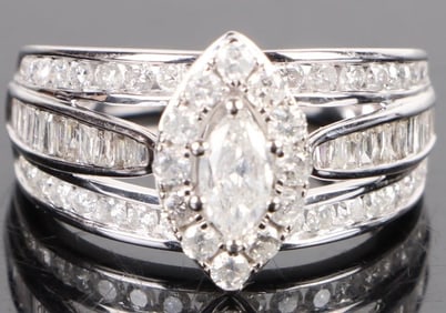 2CTW MARQUISE CUT 10K WHITE GOLD DIAMOND RING