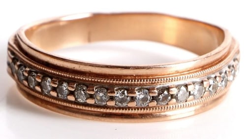 MEN'S 10K ROSE GOLD DIAMOND WEDDING BAND
