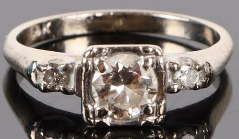 0.52CTW. DIAMOND 14KT. WHITE GOLD LADIES RING