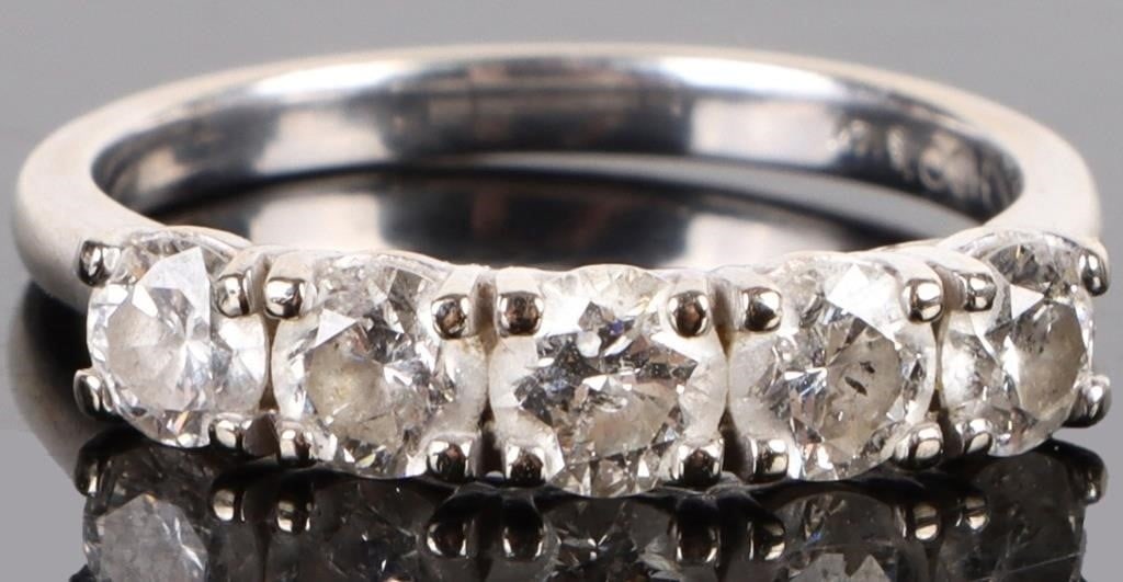 14K WHITE GOLD DIAMOND LADIES RING - 1.0CTW (1 of 4)