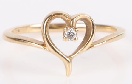 14K YELLOW GOLD DIAMOND HEART LADIES RING
