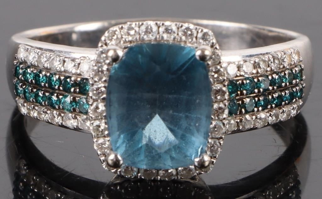 14K WHITE GOLD BLUE DIAMOND TOPAZ LADIES RING (1 of 3)