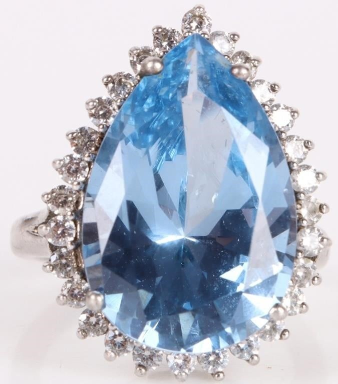 LARGE 13X20MM BLUE TOPAZ STERLING SILVER RING (1 of 2)
