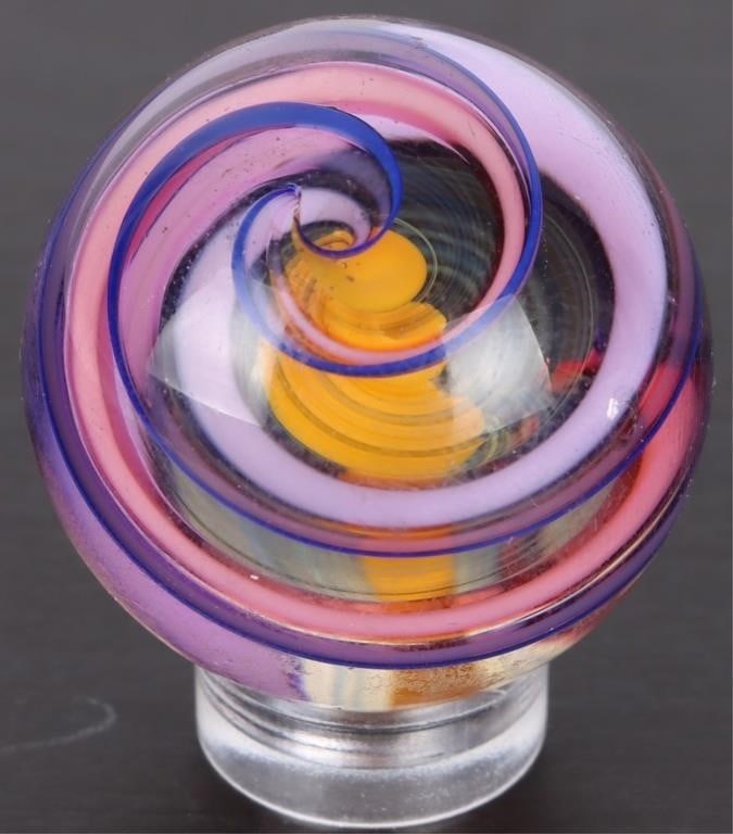 SIGNED GEOFFREY BETEEM ART GLASS MARBLE (1 of 4)