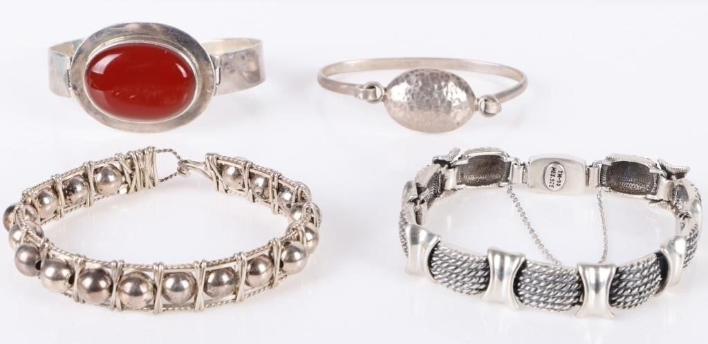 MEXICO STERLING SILVER SOUTHWEST BRACELETS (1 of 5)