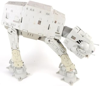 STAR WARS IMPERIAL AT-AT WALKER KENNER 1981