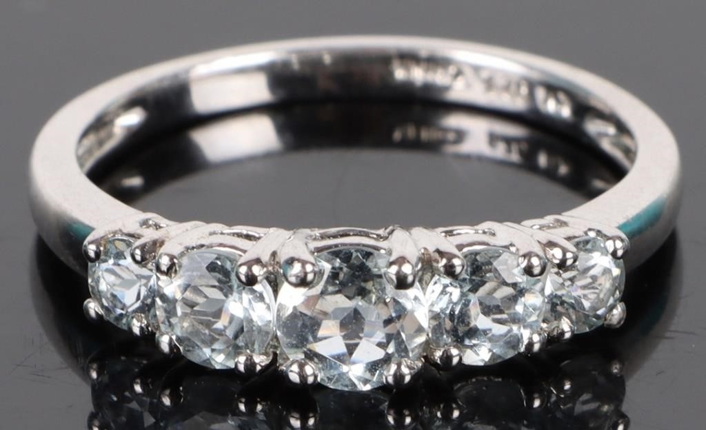 STERLING SILVER ROUND AQUA LADIES RING